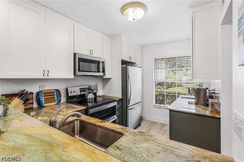 2 bedroom Condominium at 14461 Lakewood Trace Ct 103, Summerlin Trace Condo, Fort Myers — photo 4