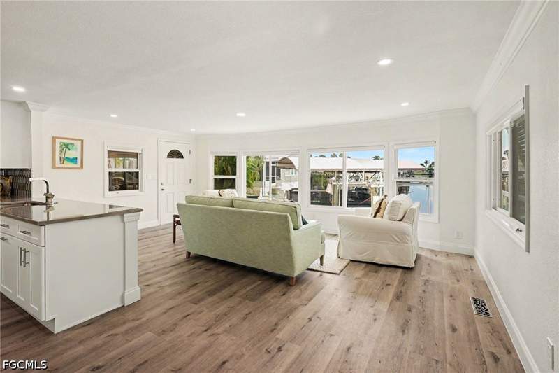 2 bedroom ManufacturedHome at 11181 Azalea Ln, Bayside Estates, Fort Myers Beach — photo 5