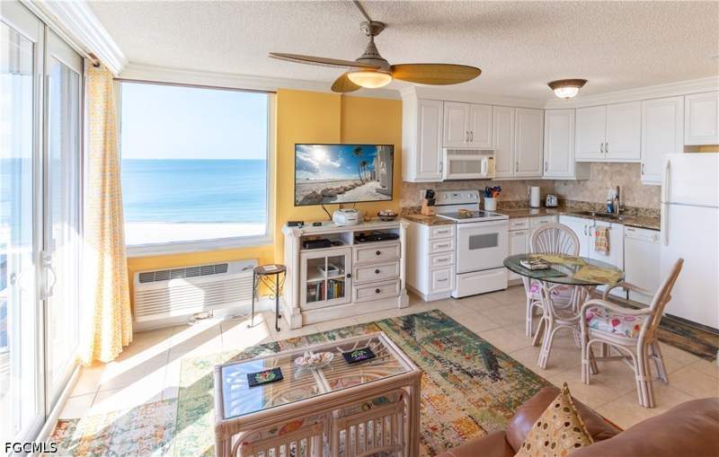 1 bedroom Condominium at 7360 Estero Blvd 703, Estero Beach And Tennis Club, Fort Myers Beach — photo 4