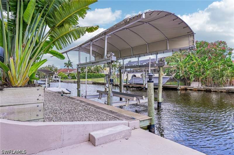 4 bedroom SingleFamilyResidence at 27182 Harbor Dr, Gull Haven, Bonita Springs — photo 4
