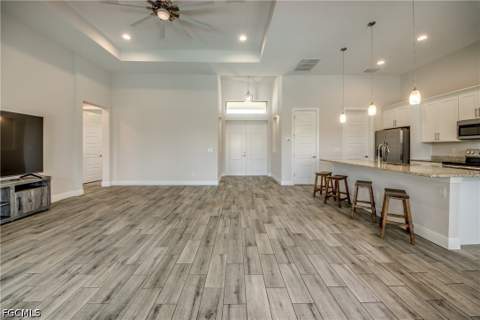 203 SW 14th Ave, Cape Coral FL - photo 10 of 43