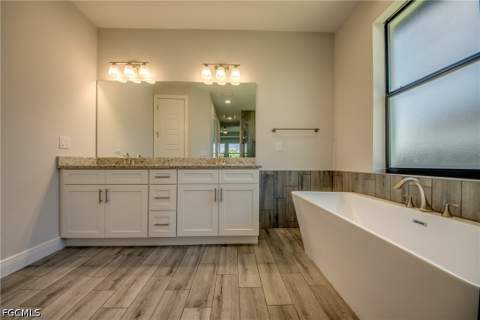 203 SW 14th Ave, Cape Coral FL - photo 21 of 43