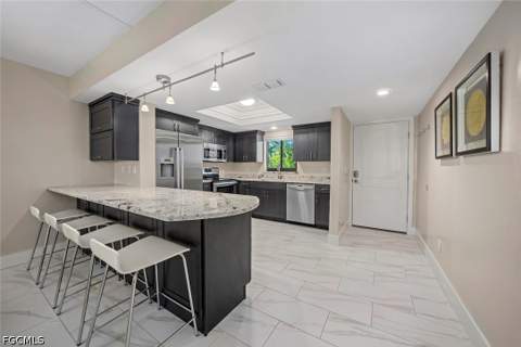 1919 Olde Middle Gulf Dr 502, Sanibel FL - photo 10 of 50