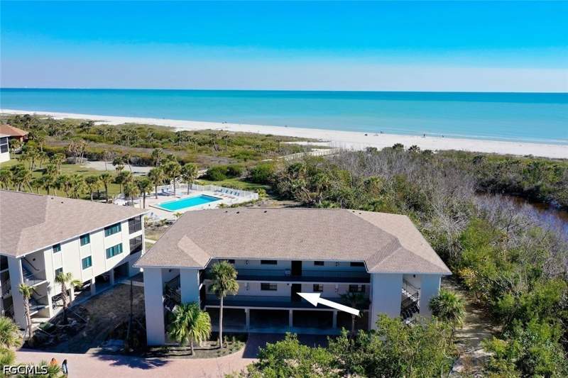2 bedroom Condominium at 1919 Olde Middle Gulf Dr 502, Sandpiper Beach Condo, Sanibel — photo 2