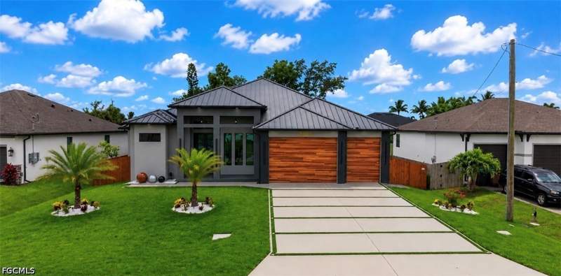4 bedroom SingleFamilyResidence at 3606 SW 3rd St, Cape Coral, Cape Coral — photo 4