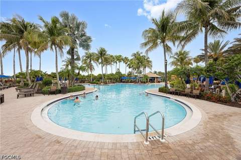 11875 Izarra Way 8712, Fort Myers FL - photo 24 of 35