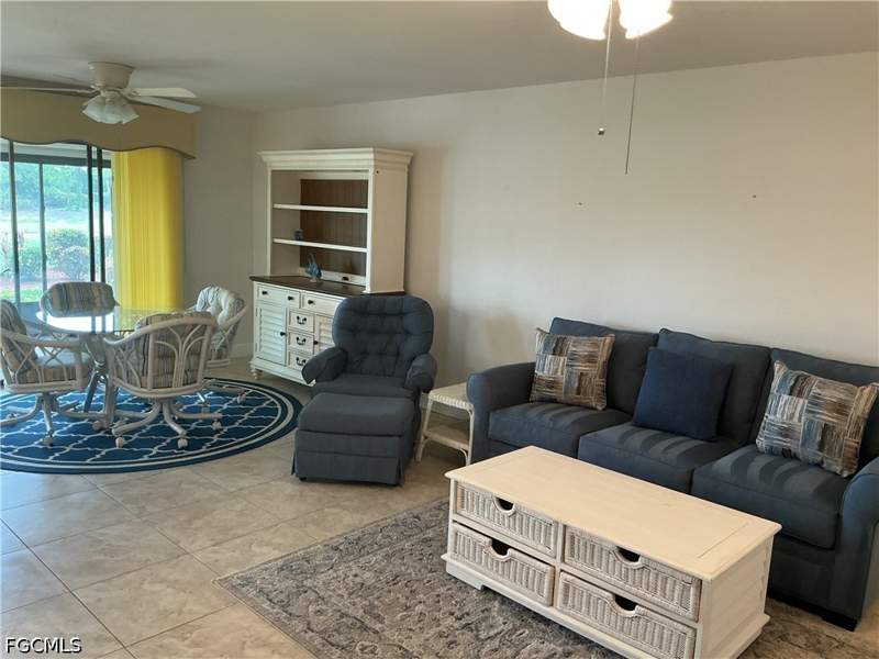2 bedroom Condominium at 5845 Trailwinds Dr 515, Oakmont Village, Fort Myers — photo 3