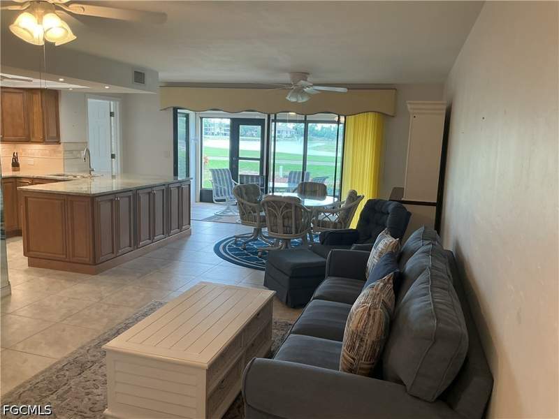 2 bedroom Condominium at 5845 Trailwinds Dr 515, Oakmont Village, Fort Myers — photo 4
