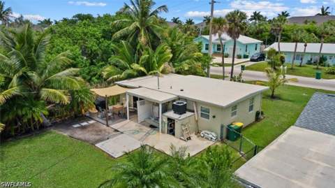 1854 Danford St, Naples FL - photo 21 of 31
