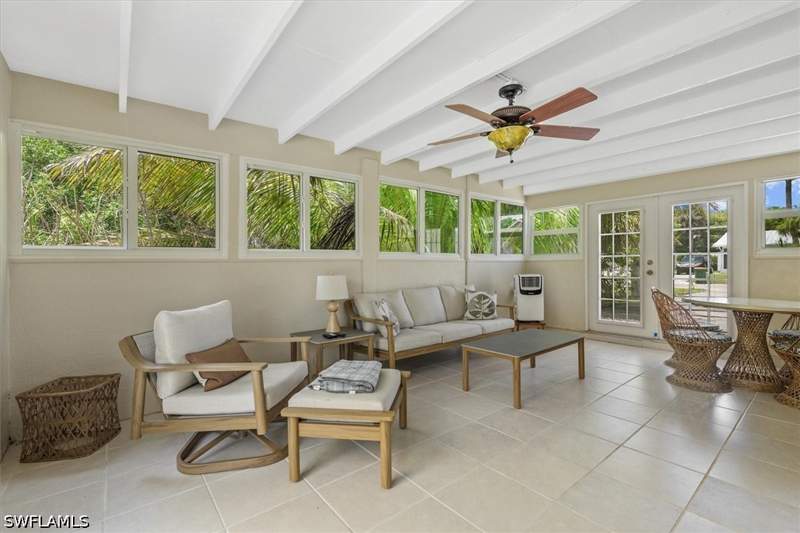 2 bedroom SingleFamilyResidence at 1854 Danford St, Naples Bayview, Naples — photo 4