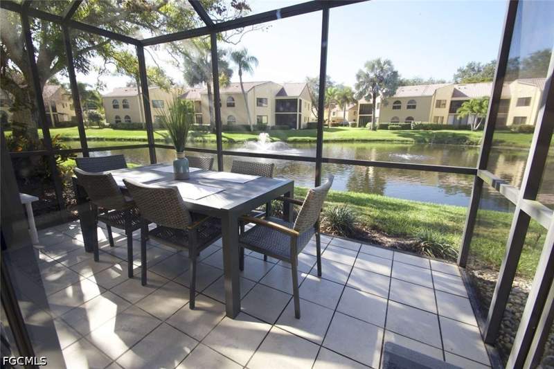 2 bedroom Attached at 547 Beachwalk Cir, Beachwalk Villas, Naples — photo 2