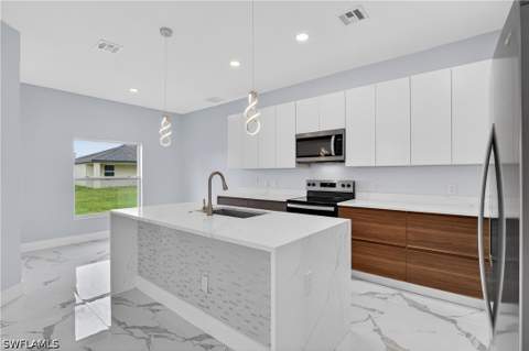 454 Mercedes Ct, Lehigh Acres FL - photo 19 of 49