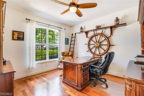 9836 Los Altos Ct, Fort Myers FL - photo 14 of 42