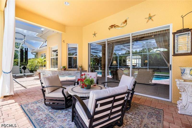 3 bedroom SingleFamilyResidence at 9836 Los Altos Ct, Venetian Village, Fort Myers — photo 4