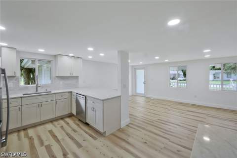 1755 Oakley Ave, Fort Myers FL - photo 11 of 40