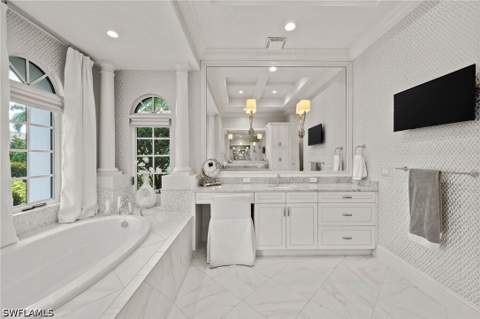 6002 Sunnyslope Dr, Naples FL - photo 19 of 43