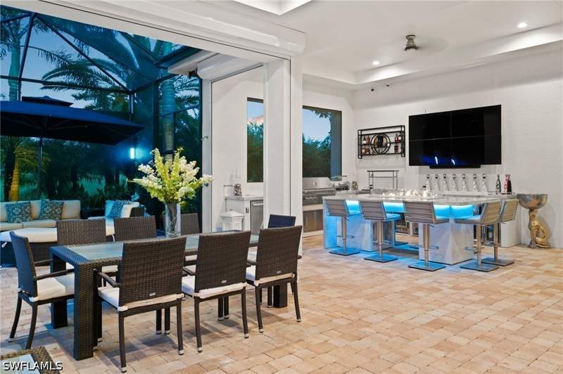 5 bedroom SingleFamilyResidence at 6002 Sunnyslope Dr, Quail West, Naples — photo 4