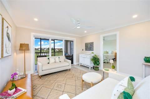 29 High Point Cir E 403, Naples FL - photo 13 of 50
