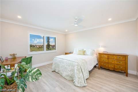 29 High Point Cir E 403, Naples FL - photo 18 of 50