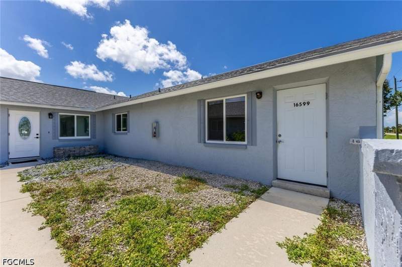 2 bedroom Condominium at 16595 Davis Rd, Fort Myers, Fort Myers — photo 4