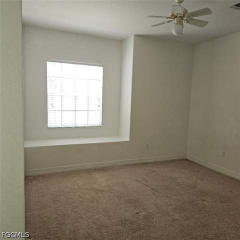 6020 Jonathans Bay Cir 202, Fort Myers FL - photo 13 of 18