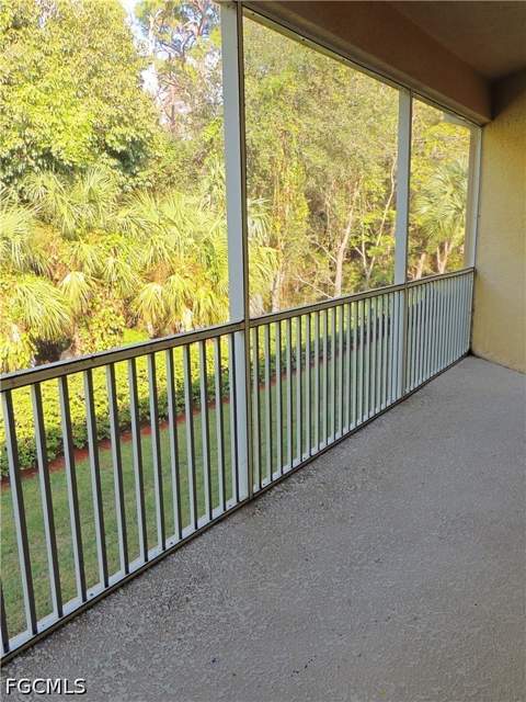 6020 Jonathans Bay Cir 202, Fort Myers FL - photo 18 of 18