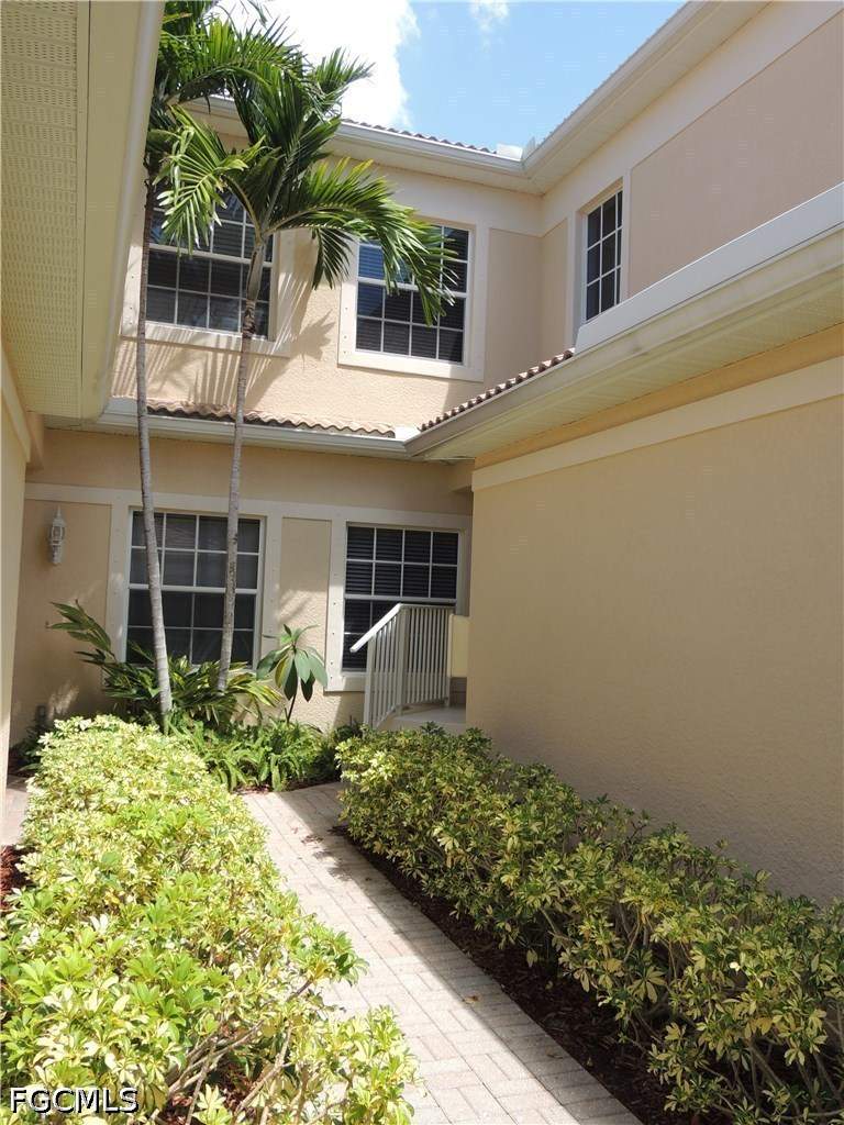 4 bedroom Condominium at 6020 Jonathans Bay Cir 202, Jonathans Bay, Fort Myers — photo 2