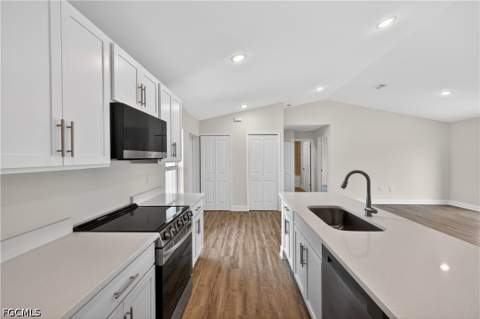 2730 NW 19th Ave, Cape Coral FL - photo 6 of 25