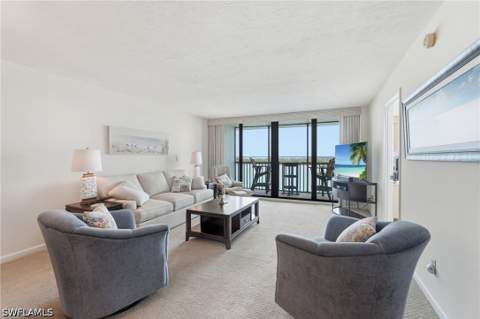 4223 Bay Beach Ln 4F, Fort Myers Beach FL - photo 13 of 37