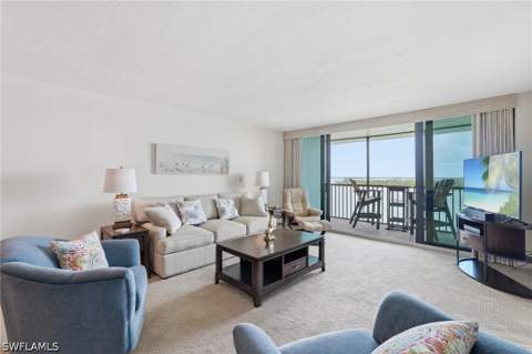 4223 Bay Beach Ln 4F, Fort Myers Beach FL - photo 14 of 37