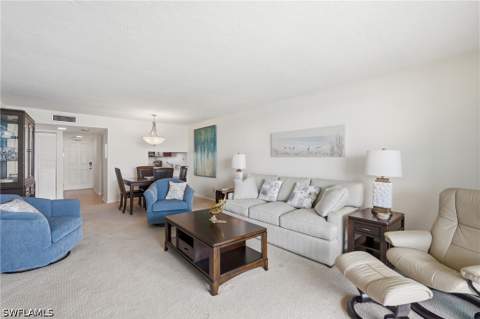 4223 Bay Beach Ln 4F, Fort Myers Beach FL - photo 15 of 37