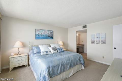 4223 Bay Beach Ln 4F, Fort Myers Beach FL - photo 18 of 37