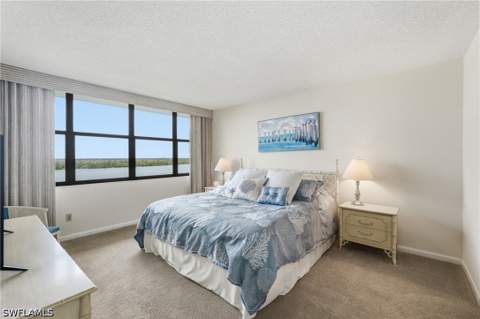 4223 Bay Beach Ln 4F, Fort Myers Beach FL - photo 19 of 37