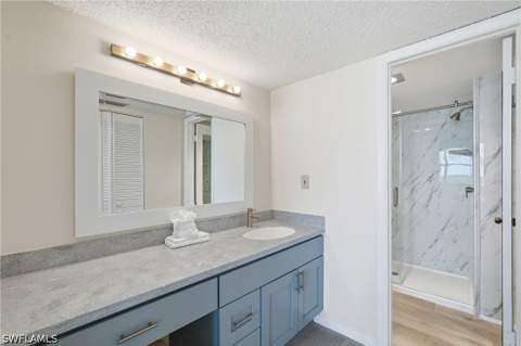4223 Bay Beach Ln 4F, Fort Myers Beach FL - photo 22 of 37