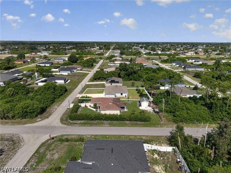 4 bedroom SingleFamilyResidence at 3014 38th St SW, Lehigh Acres, Lehigh Acres — photo 5