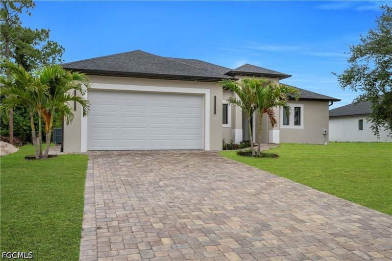 3 bedroom SingleFamilyResidence at 3312 3rd St SW, Lehigh Acres, Lehigh Acres — photo 2