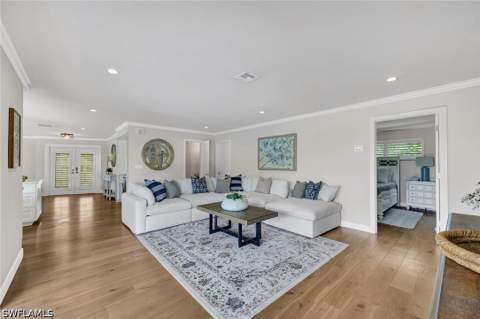 2140 Shad Ct, Naples FL - photo 16 of 45