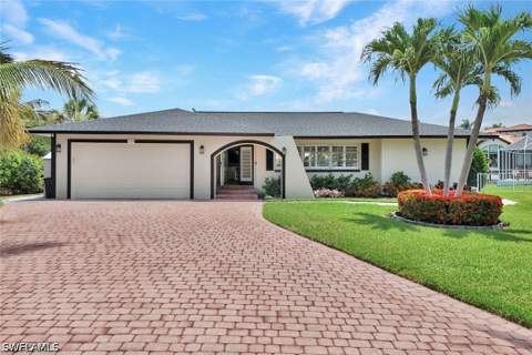 2140 Shad Ct, Naples FL - photo 7 of 45