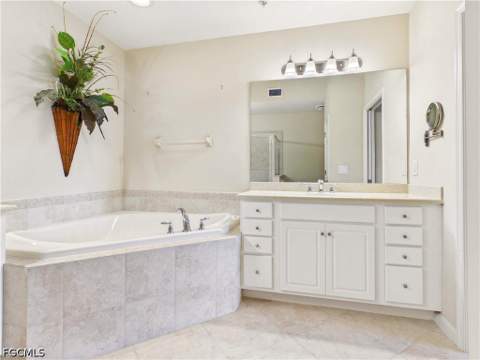 12971 Pennington Pl 102, Fort Myers FL - photo 11 of 26