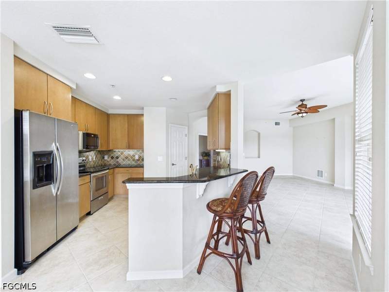 2 bedroom Condominium at 12971 Pennington Pl 102, Somerset, Fort Myers — photo 5