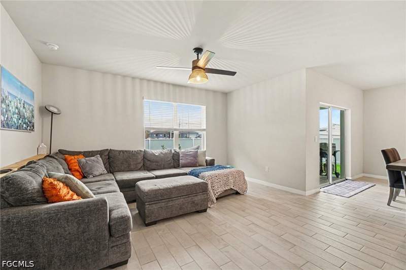4 bedroom SingleFamilyResidence at 2045 NW 7th St, Cape Coral, Cape Coral — photo 3