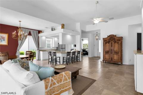 7935 Valentina Ct, Naples FL - photo 16 of 50