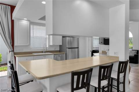 7935 Valentina Ct, Naples FL - photo 9 of 50
