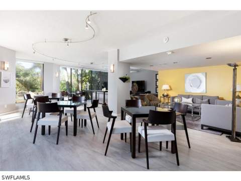 5555 Heron Point Dr 902, Naples FL - photo 11 of 29