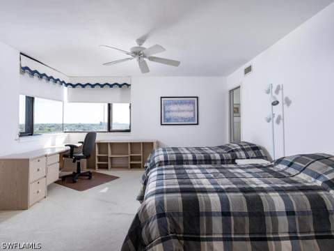 5555 Heron Point Dr 902, Naples FL - photo 8 of 29