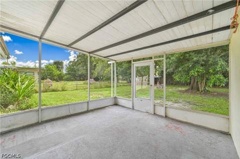 1130 Travis Ave, North Fort Myers FL - photo 17 of 22