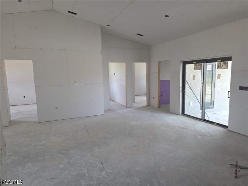 4 bedroom SingleFamilyResidence at 1810 NW 20th Ter, Cape Coral, Cape Coral — photo 5