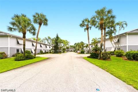 25500 Cockleshell Dr 503, Bonita Springs FL - photo 6 of 37