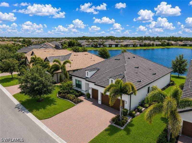 3 bedroom SingleFamilyResidence at 7478 Winding Cypress Dr, Winding Cypress, Naples — photo 2