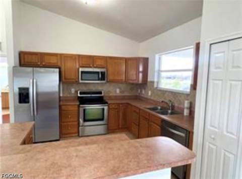 3018 26th St SW 0, Lehigh Acres FL - photo 6 of 22